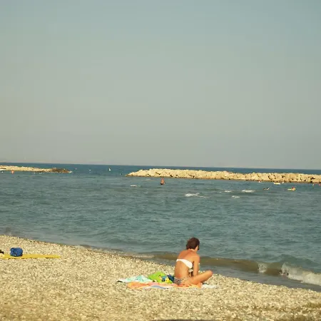 Guest house Moon-light Studio Larnaca