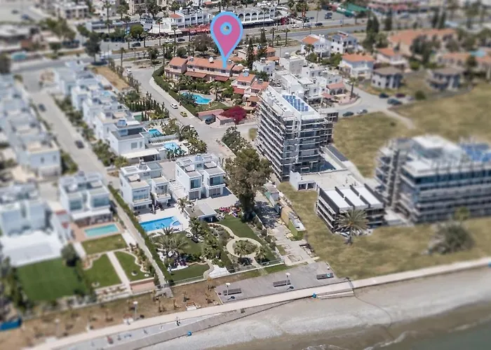 Moon-light Studio Гостевой дом Ларнака