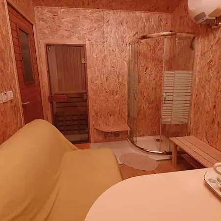 Moon-light Studio Πανσιόν