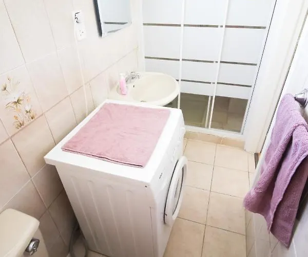 Moon-light Studio Πανσιόν