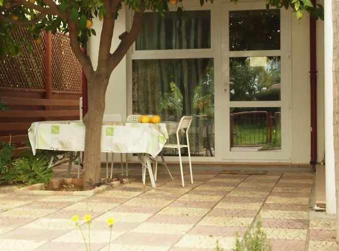 Moon-light Studio Lárnaca